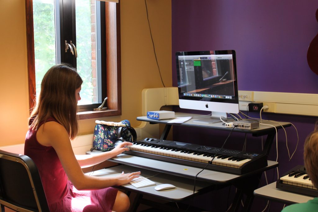 KIngswood Oxford in West Hartford offers an array of arts programs for students to develop theirs creativity