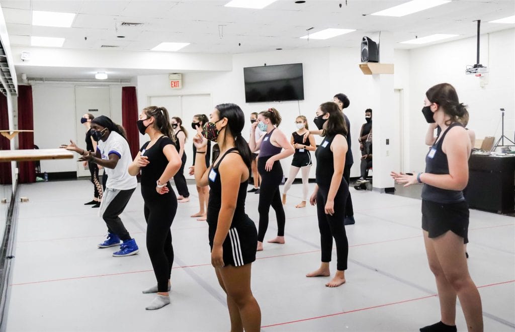Students at Kingswood Oxford participate in an award-winning dance program and workshop with professional choreographers