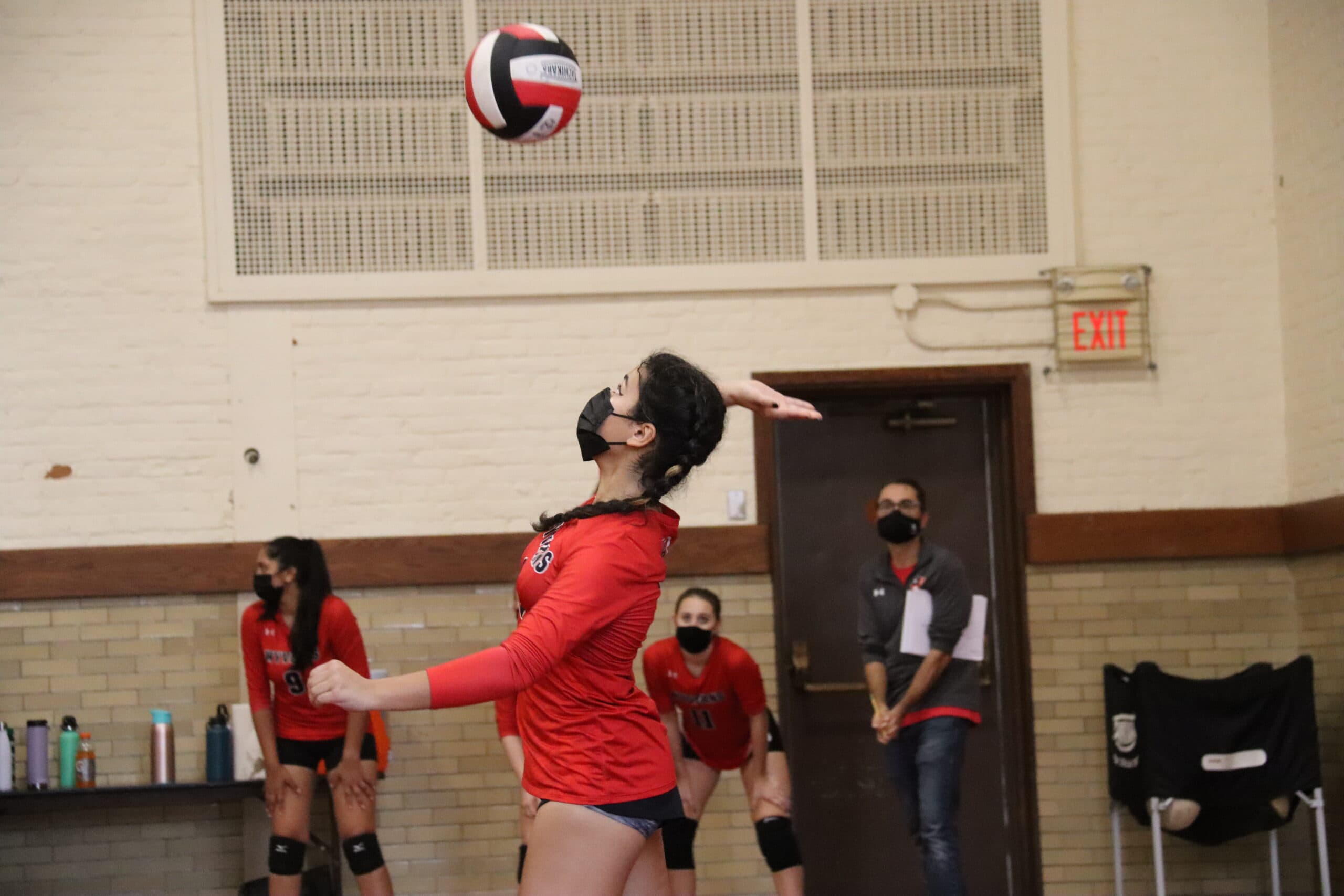 Athletics Volleyball Kingswood Oxford students participate in athletics to refine skills and to support something larger than themselves.