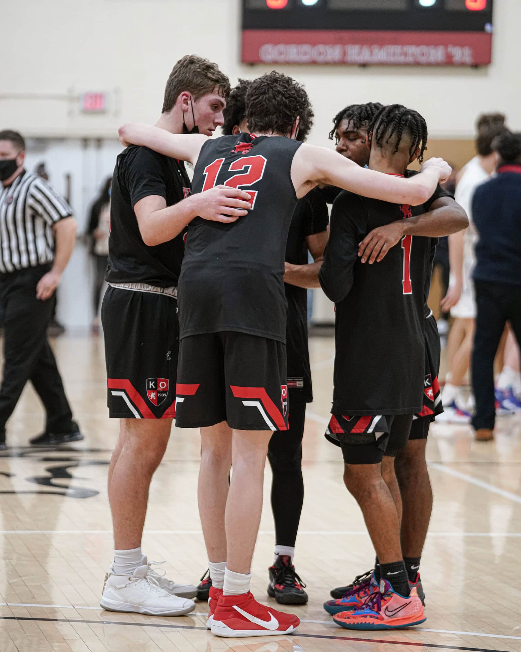 basketball boys varsity Kingswood Oxford boys varsity basketball competes with grit
