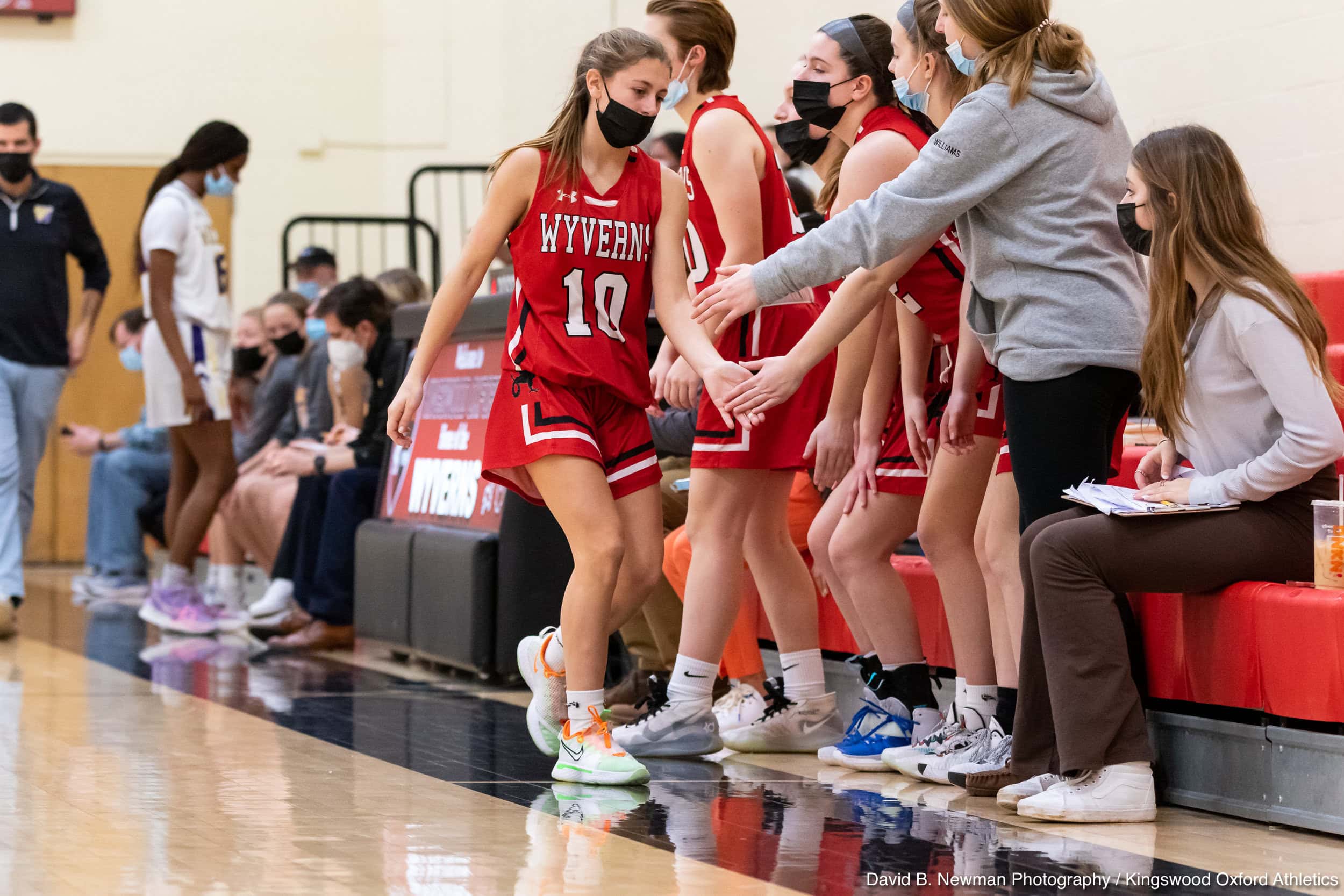 basketball girls varsity Kingswood Oxford girls varsity basketball competes with technique and heart