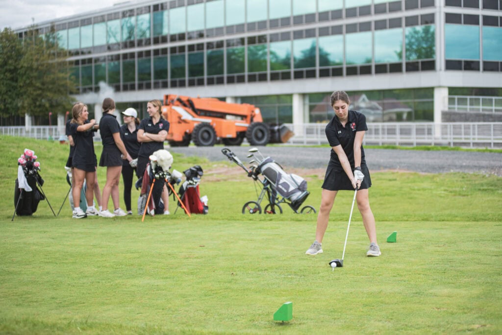 Golf - Girls Varsity - Kingswood Oxford